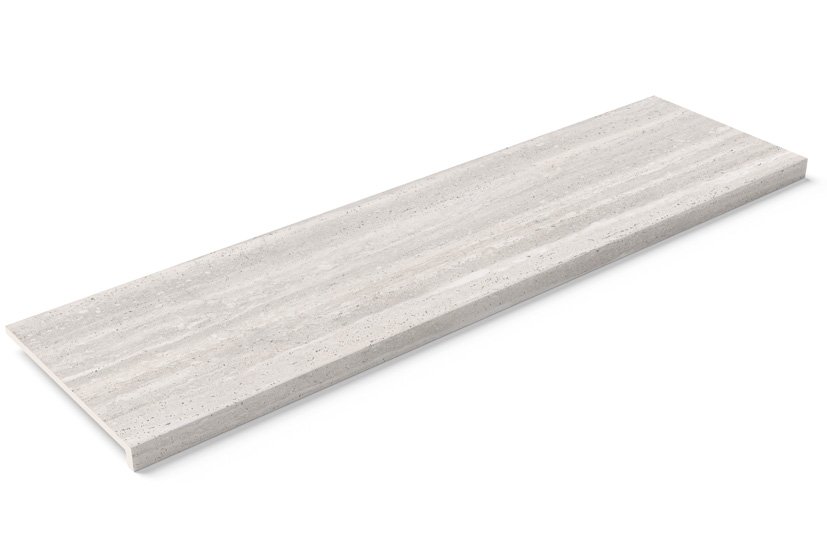 Peldano-recto-ceramica-mayor-veincut-basalt